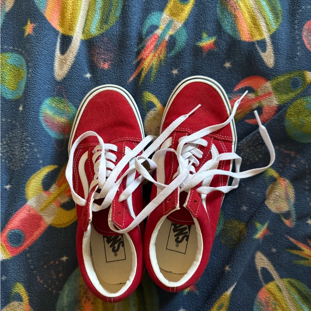 NWOT Vans Old Skool Shoe
